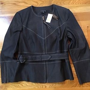 Women’s size 16 NWT ZIP UP JACKET with belt, lined